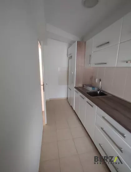 Železnička stanica | 4zida.rs