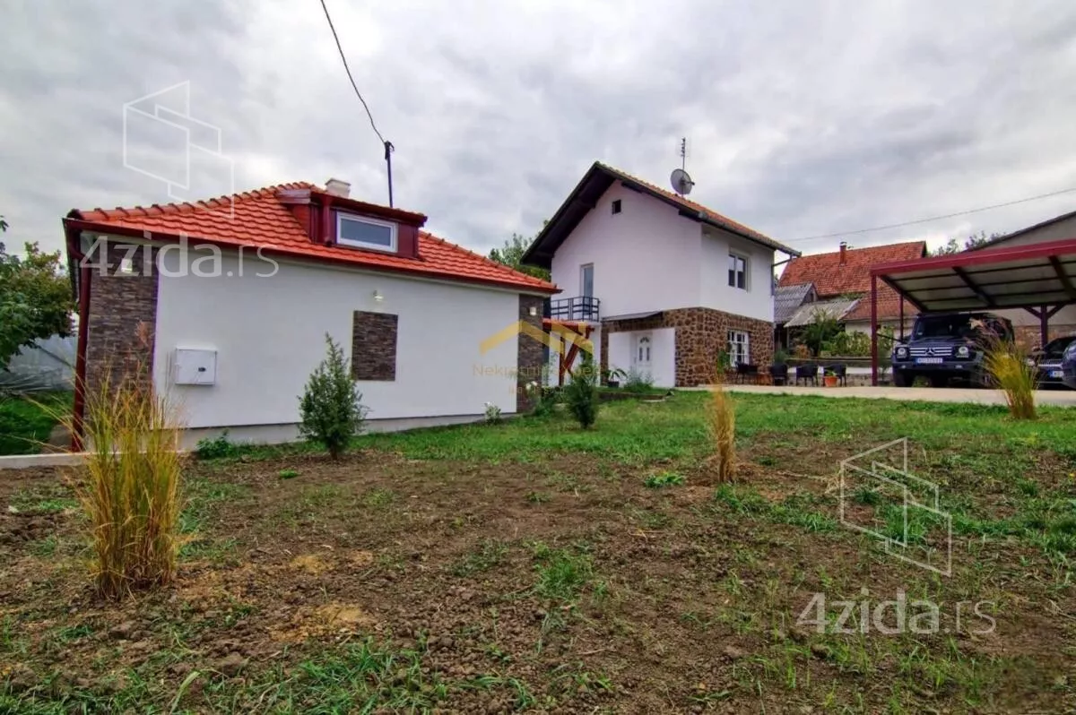 Kuća | 4zida