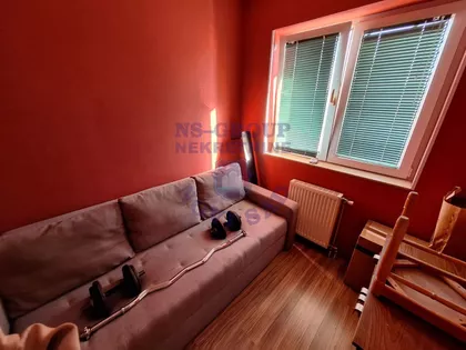 Heroja Pinkija | 4zida.rs