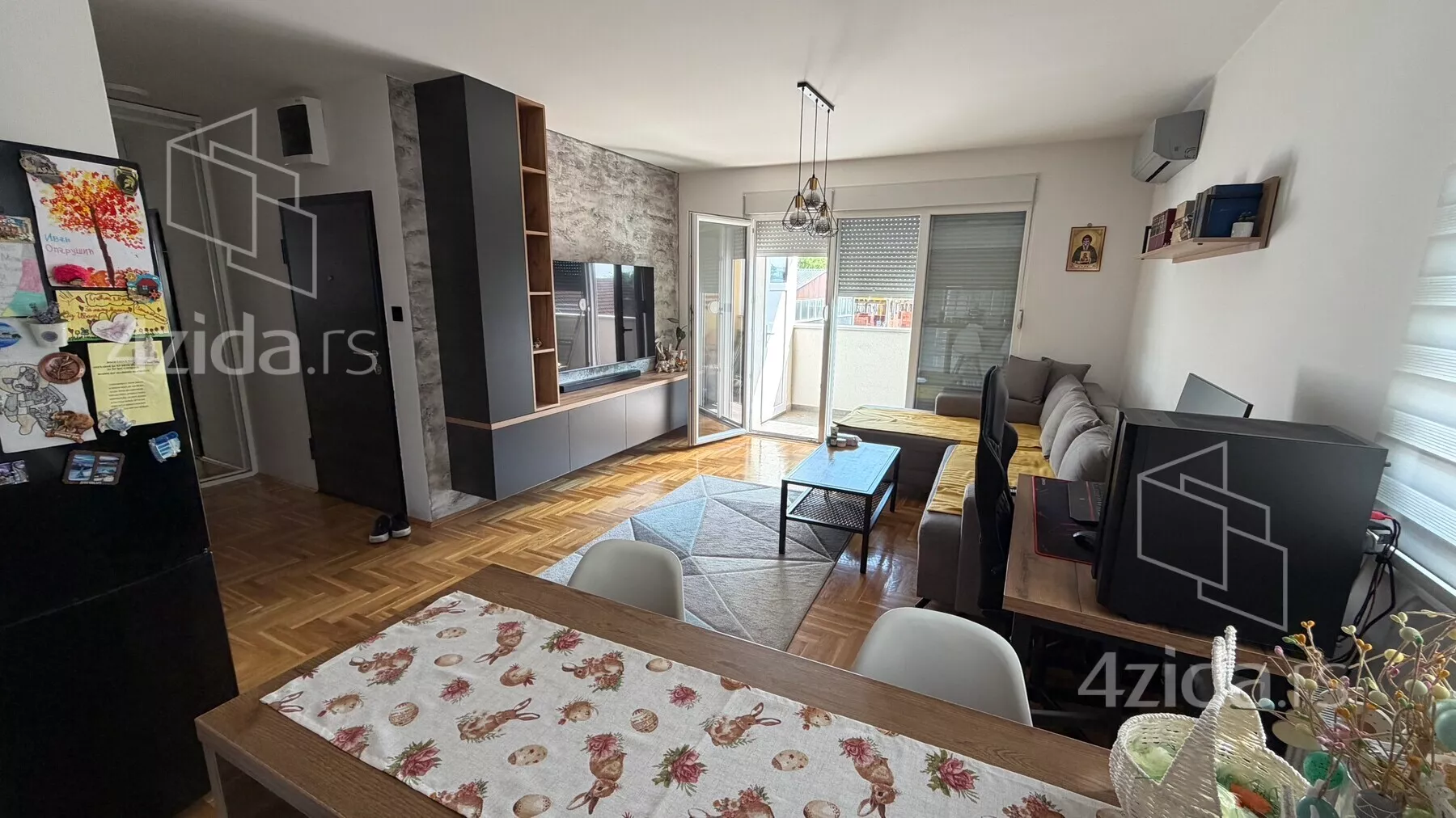 Dvoiposoban stan | 4zida