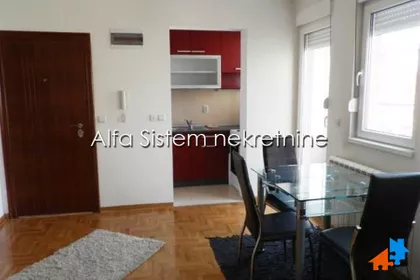 Lekino Brdo | 4zida.rs