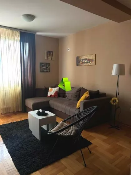 Čair | 4zida.rs