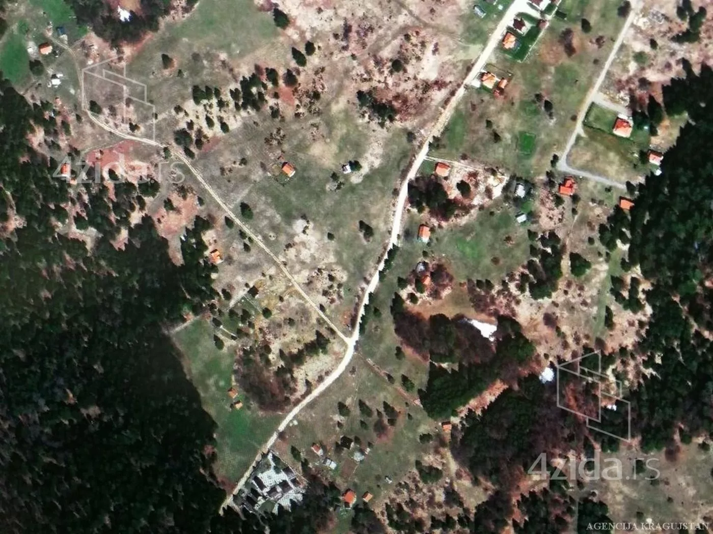 Građevinsko zemljište | 4zida