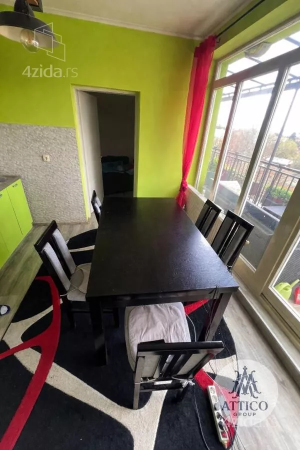 Dvoiposoban stan | 4zida