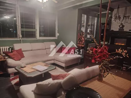 Jirečekova | 4zida.rs