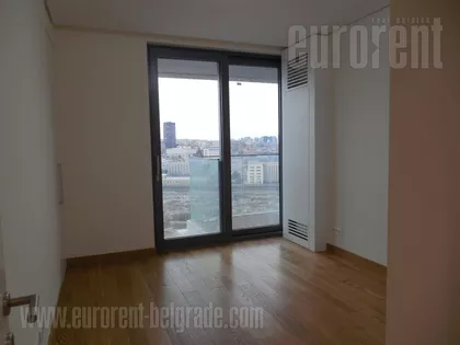 BEOGRAD NA VODI | 4zida.rs