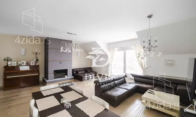 Petosoban stan | 4zida