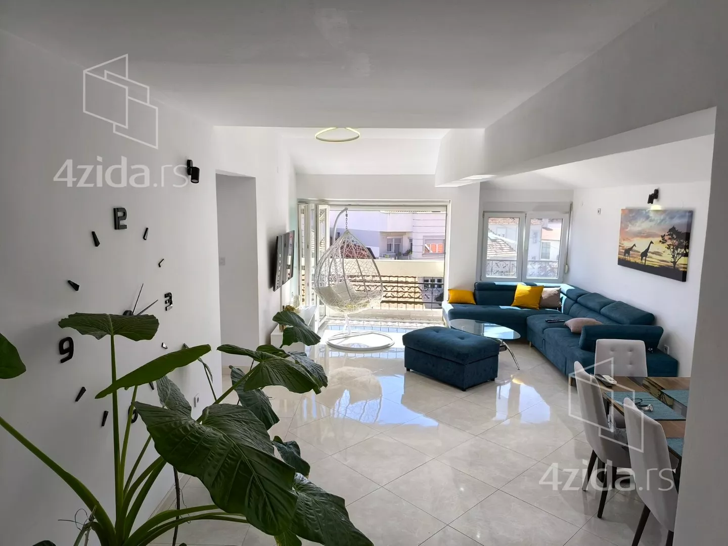 Trosoban stan | 4zida