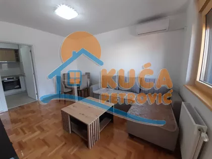 Prvomajska | 4zida.rs