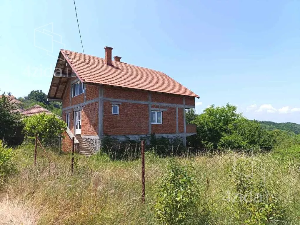 3-etažna kuća | 4zida
