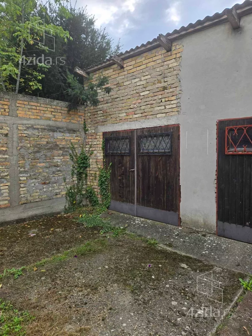 Garaža | 4zida