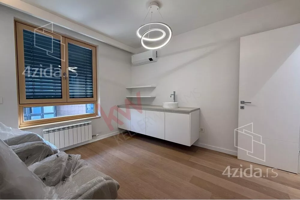Kancelarija | 4zida