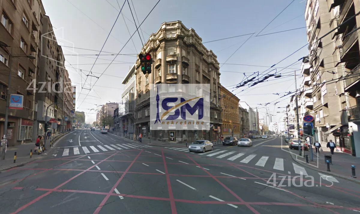 Četvoroiposoban stan | 4zida