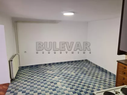 Cara Konstantina | 4zida.rs