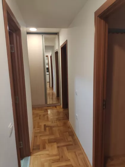 Dom Zdravlja | 4zida.rs
