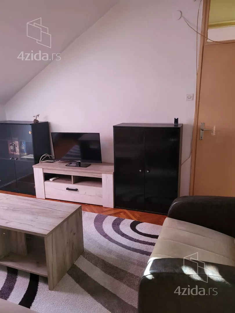 Jednosoban stan | 4zida