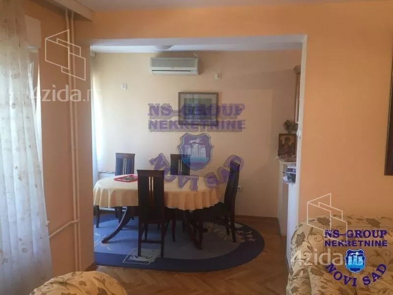 Troiposoban stan | 4zida