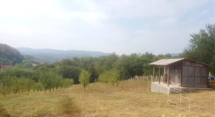 Plac | 4zida