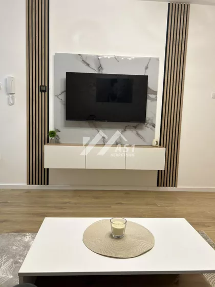 Leptirova | 4zida.rs