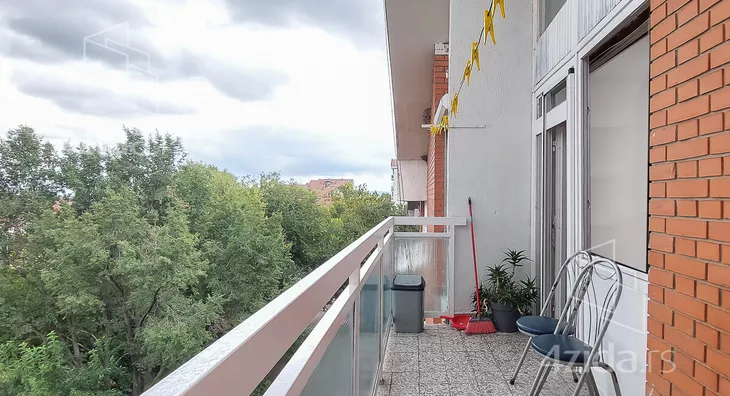 Četvoroiposoban stan | 4zida