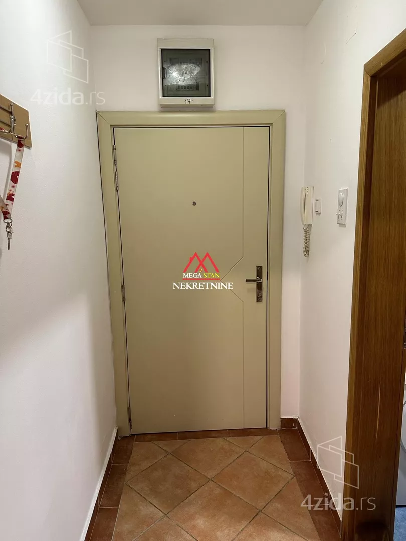 Garsonjera | 4zida