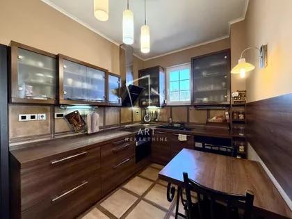 Gordane Kosanović | 4zida.rs