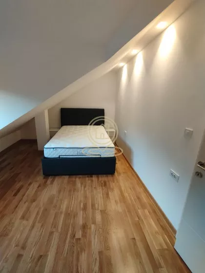 Zvezdarska Šuma | 4zida.rs