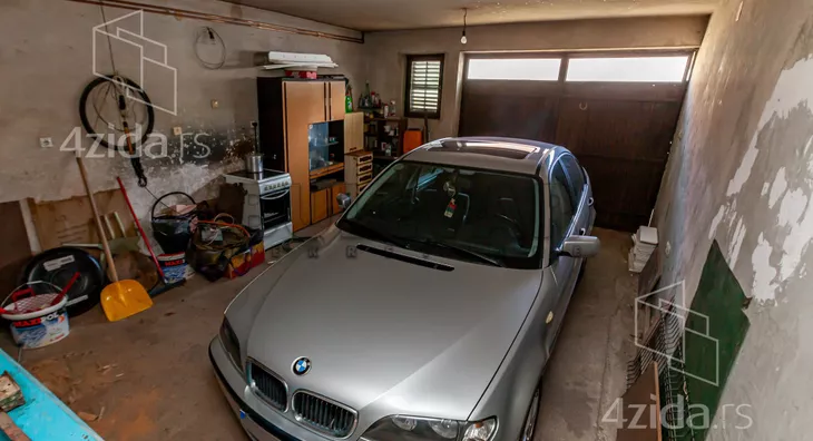 3-etažna kuća | 4zida