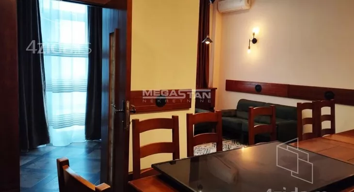 Ugostiteljski objekat | 4zida