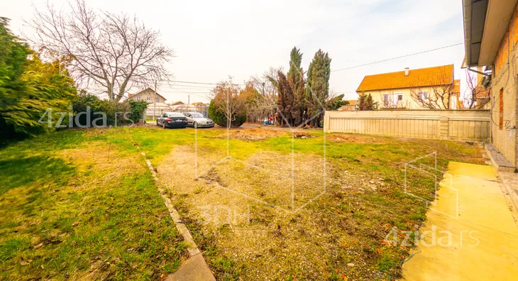 Građevinsko zemljište | 4zida