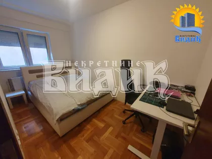 Sretena Mladenovića Mike | 4zida.rs