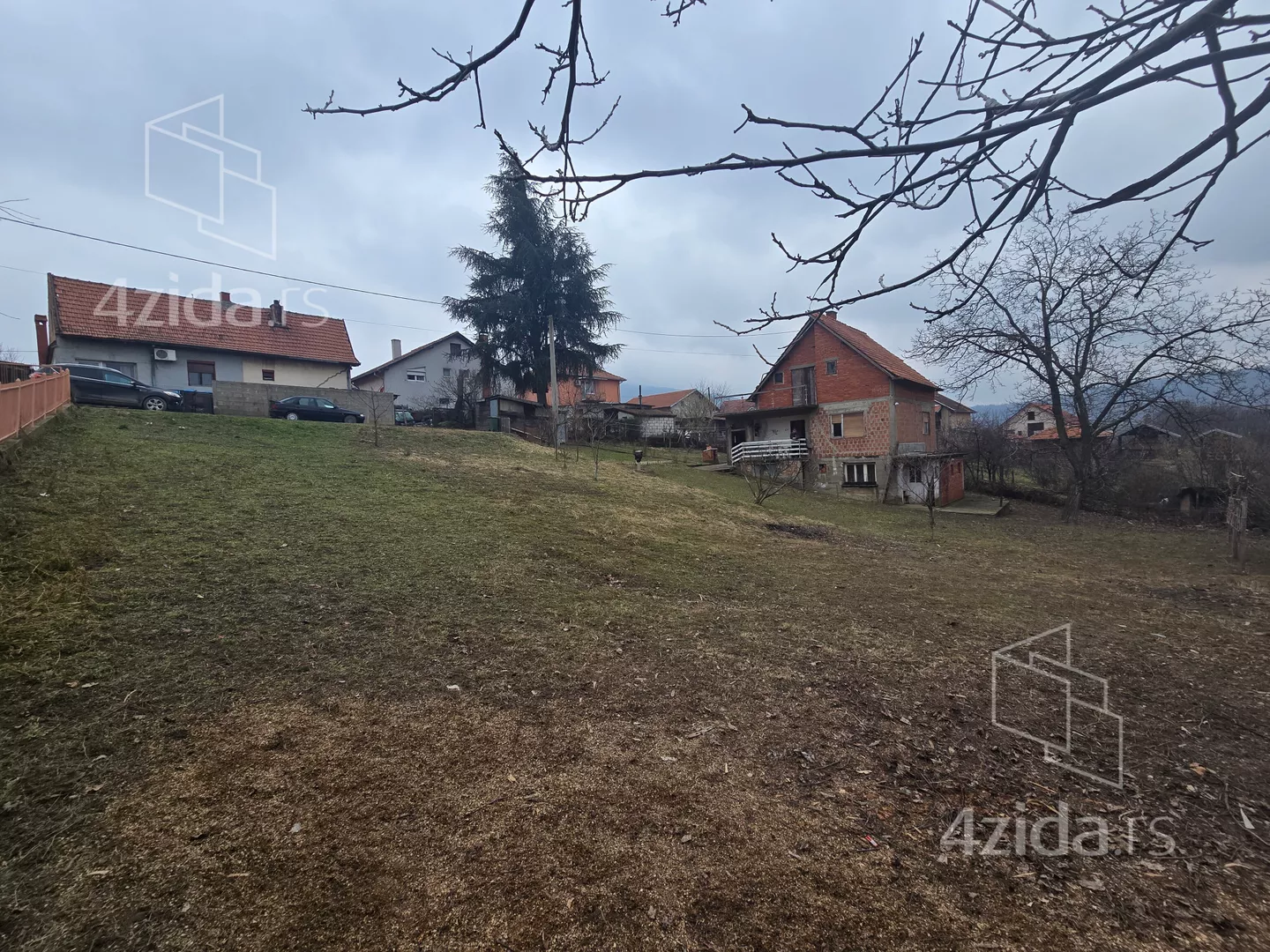 Građevinsko zemljište | 4zida