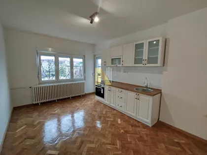 Železnička stanica | 4zida.rs