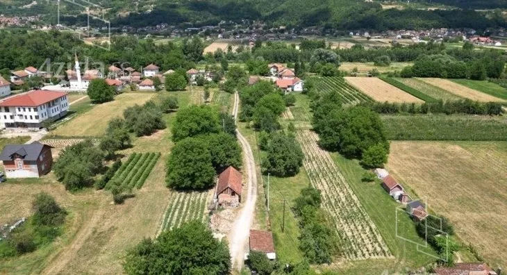 Plac | 4zida
