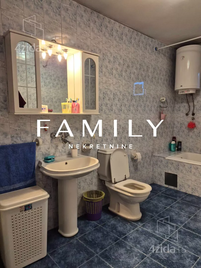 3-etažna kuća | 4zida