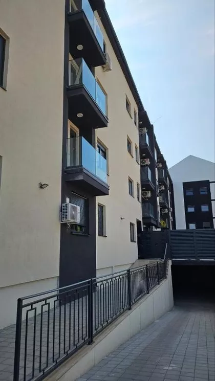 Dunavska 17 | 4zida.rs