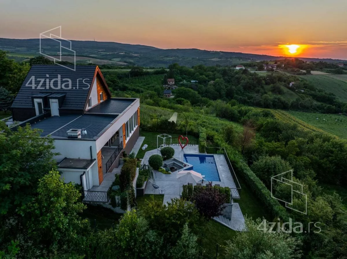 Kuća | 4zida