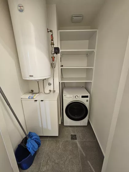 Nikolaja Kravcova | 4zida.rs