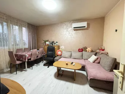 Salvadora Aljendea | 4zida.rs