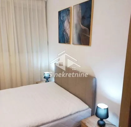 Banovo Brdo | 4zida.rs