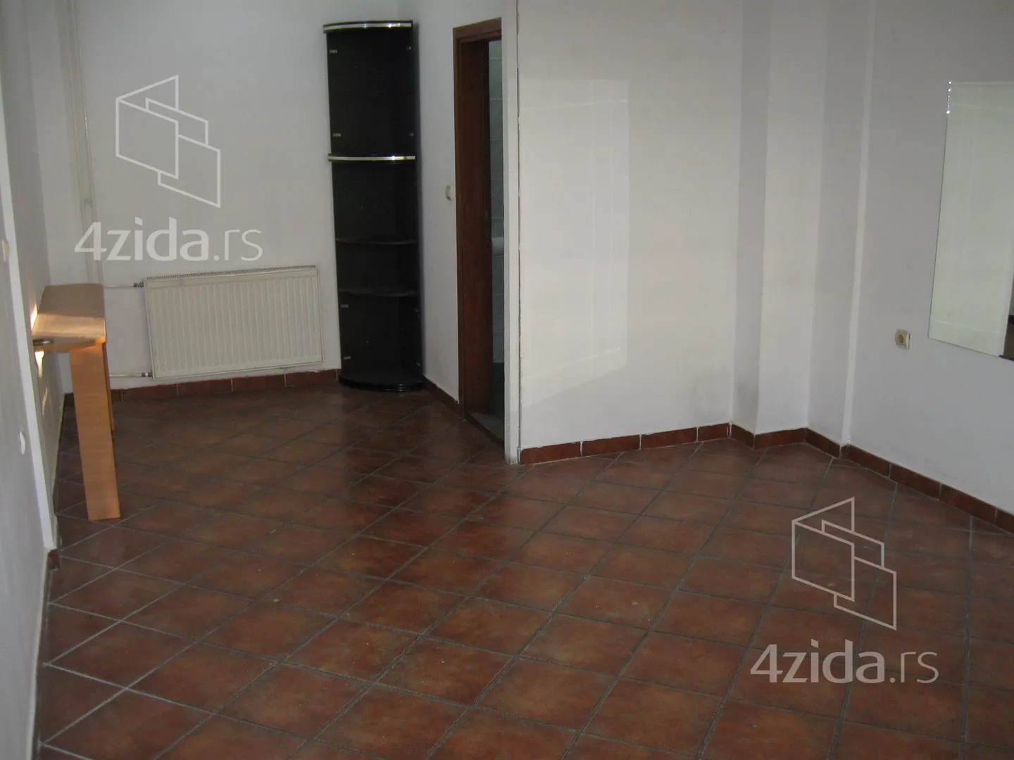 Lokal | 4zida