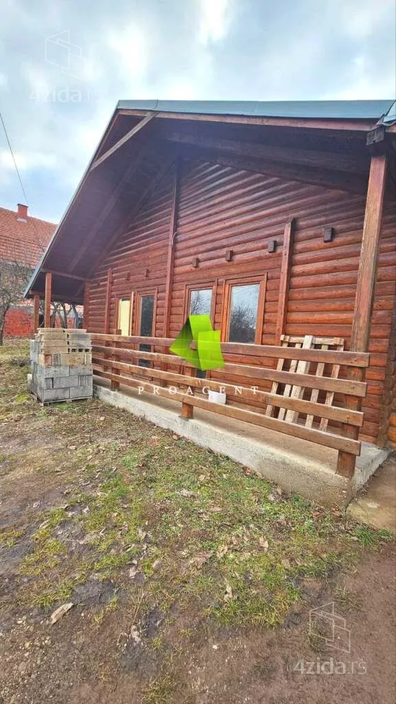 Kuća | 4zida