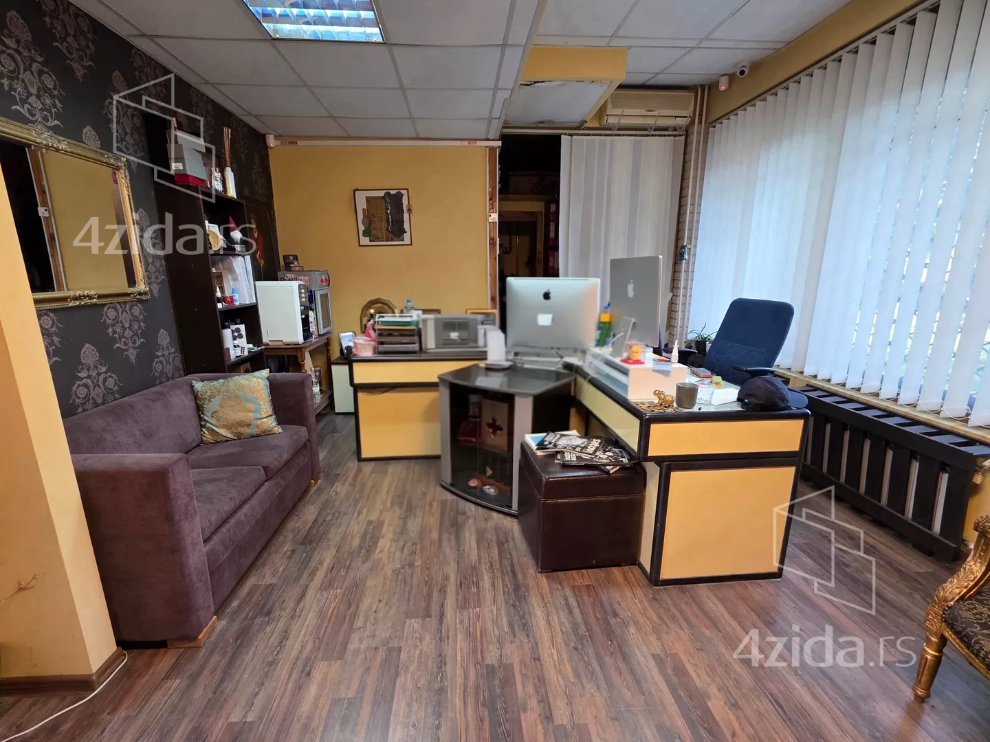 Lokal | 4zida