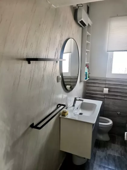 Francuska | 4zida.rs