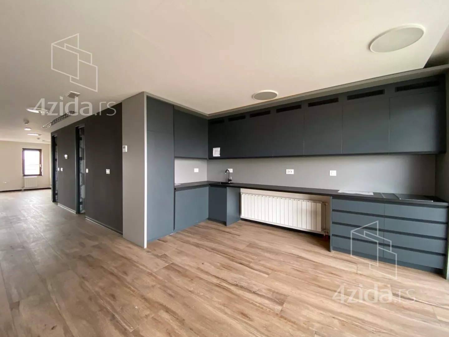 Kancelarija | 4zida