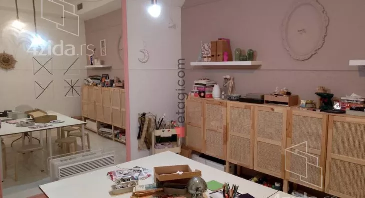 Poslovni prostor | 4zida