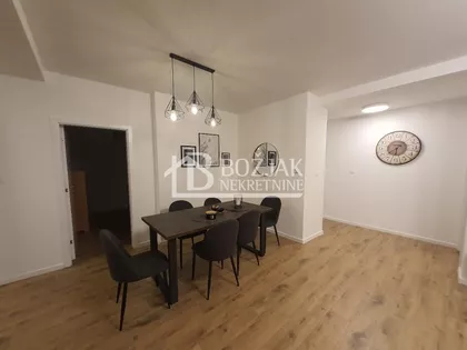 Jug Bogdana | 4zida.rs