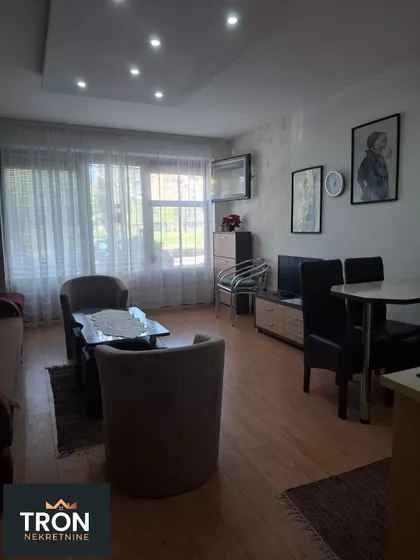 Nemanjina | 4zida.rs