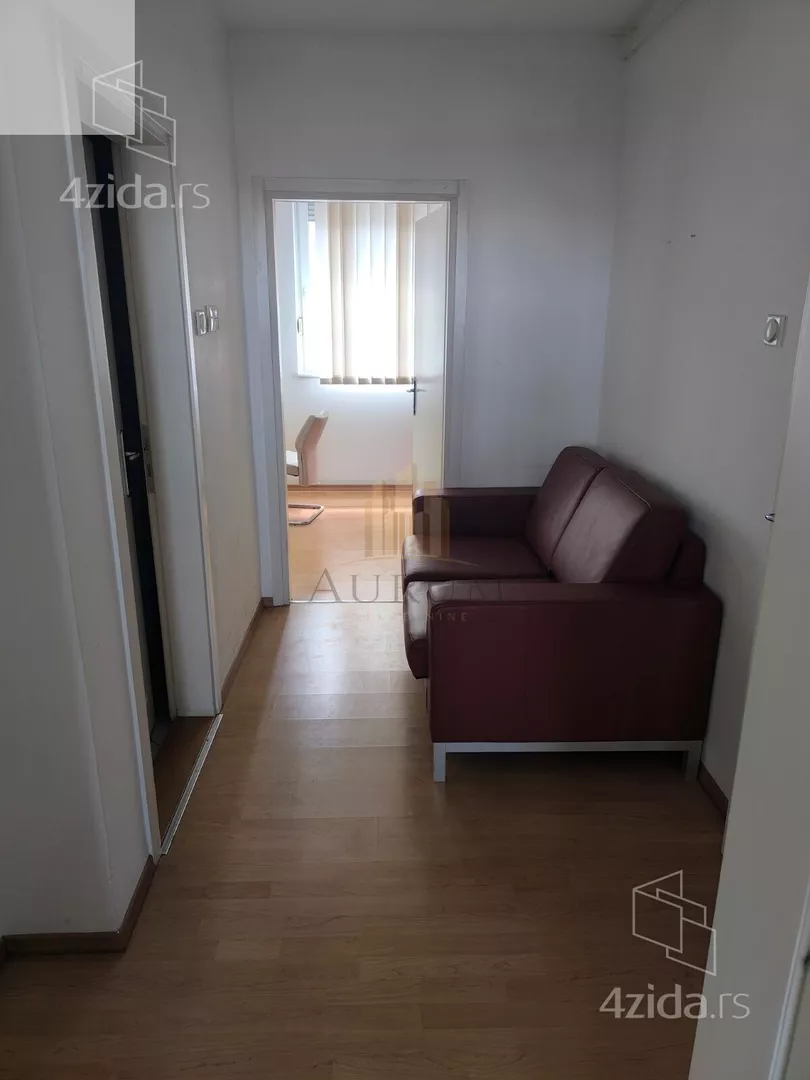 Kancelarija | 4zida