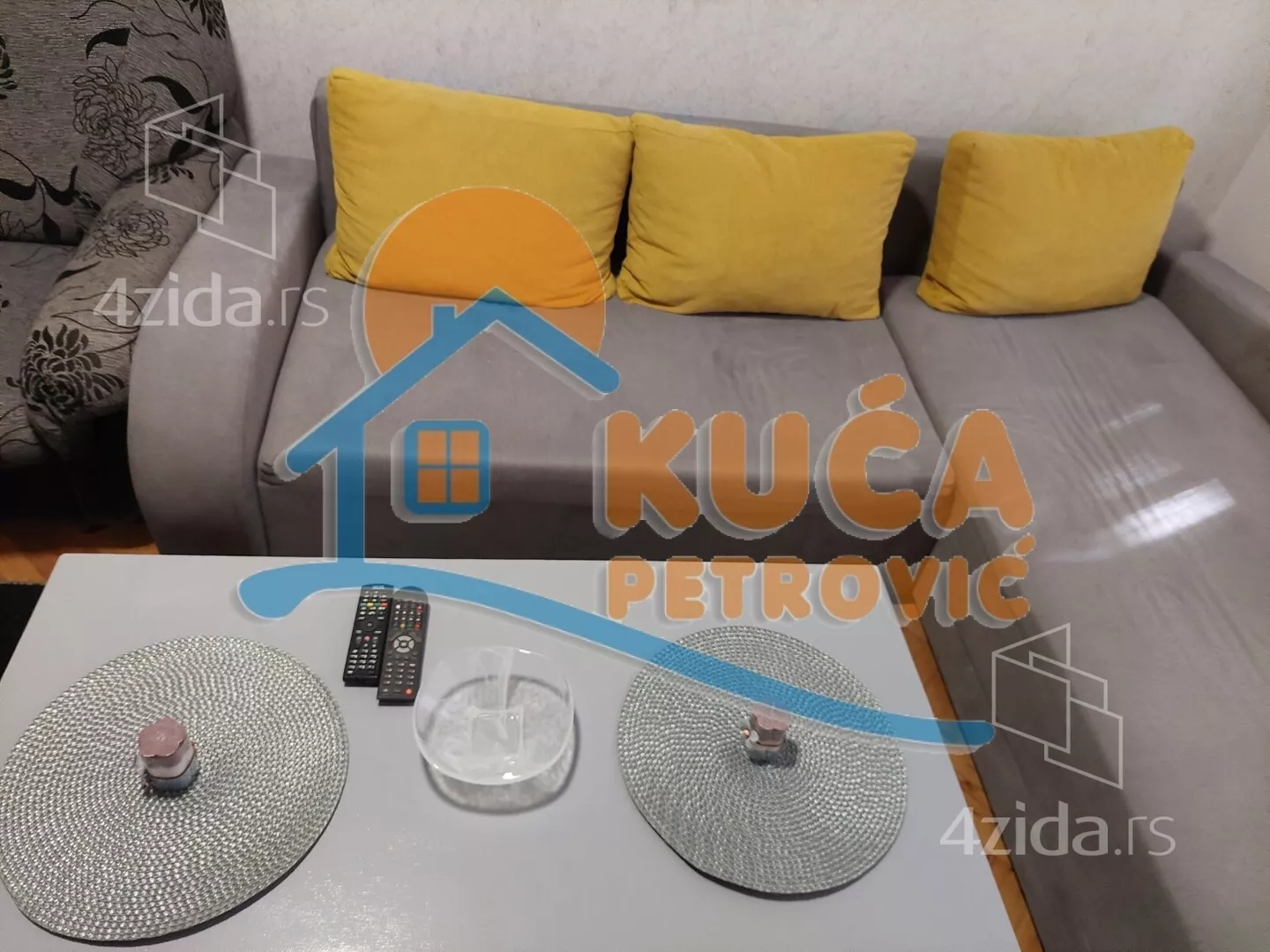 Jednosoban stan | 4zida